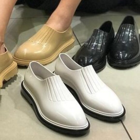 NEW Melissa White Patent Rubber Slip On Loafers 7M - Picture 3 of 12